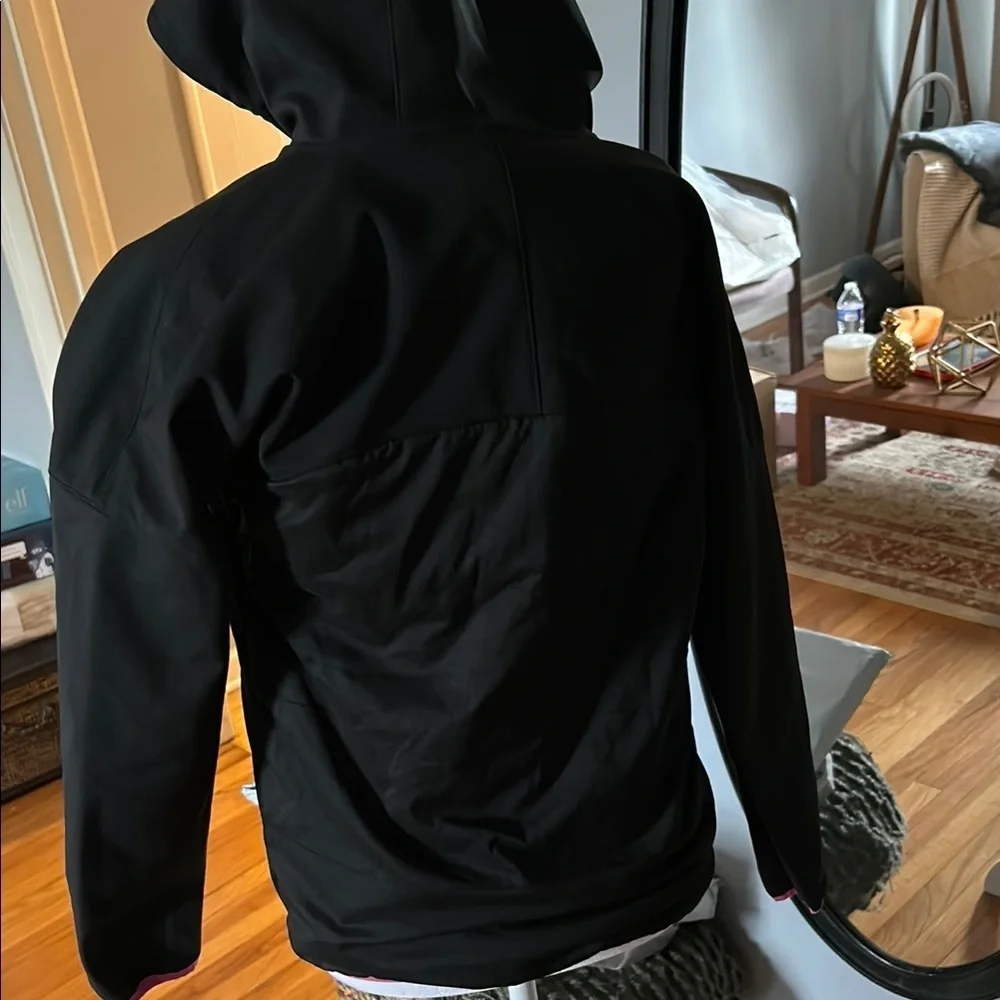 Columbia Black Hooded Jacket with Pink Zipper